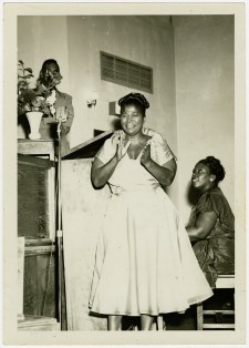 Mahalia Jackson; The William Russell Jazz Collection at The Historic New Orleans Collection, acquisition made possible by the Clarisse Claiborne Grima Fund, 92-48-L.20